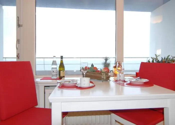 Metropol, Whg 215, Seeseite 9og Appartement *